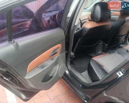 Чорний Шевроле Круз, об'ємом двигуна 1.6 л та пробігом 137 тис. км за 6200 $, фото 29 на Automoto.ua