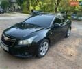 Черный Шевроле Круз, объемом двигателя 2 л и пробегом 280 тыс. км за 5600 $, фото 1 на Automoto.ua