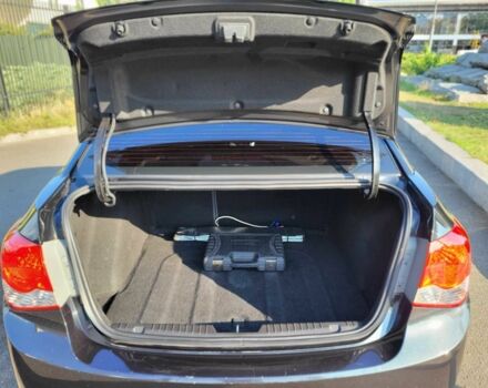 Чорний Шевроле Круз, об'ємом двигуна 1.6 л та пробігом 220 тис. км за 5200 $, фото 13 на Automoto.ua