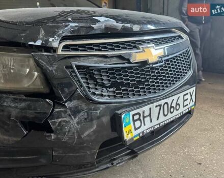 Черный Шевроле Круз, объемом двигателя 1.6 л и пробегом 360 тыс. км за 4200 $, фото 12 на Automoto.ua