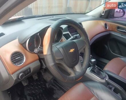Чорний Шевроле Круз, об'ємом двигуна 1.6 л та пробігом 137 тис. км за 6200 $, фото 22 на Automoto.ua