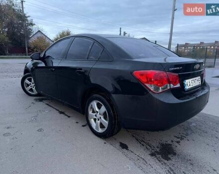 Черный Шевроле Круз, объемом двигателя 1.6 л и пробегом 135 тыс. км за 4900 $, фото 2 на Automoto.ua