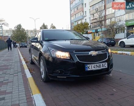 Черный Шевроле Круз, объемом двигателя 1.8 л и пробегом 112 тыс. км за 7450 $, фото 3 на Automoto.ua