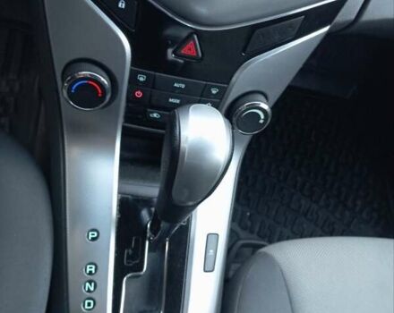 Черный Шевроле Круз, объемом двигателя 1.8 л и пробегом 112 тыс. км за 7450 $, фото 8 на Automoto.ua