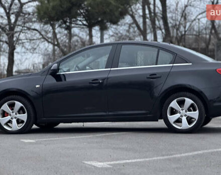 Черный Шевроле Круз, объемом двигателя 1.8 л и пробегом 232 тыс. км за 6999 $, фото 14 на Automoto.ua