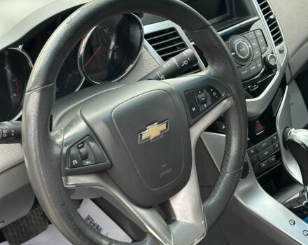 Черный Шевроле Круз, объемом двигателя 1.8 л и пробегом 188 тыс. км за 6900 $, фото 8 на Automoto.ua