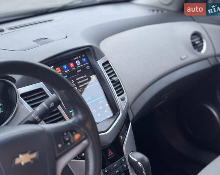 Черный Шевроле Круз, объемом двигателя 1.8 л и пробегом 232 тыс. км за 6999 $, фото 40 на Automoto.ua