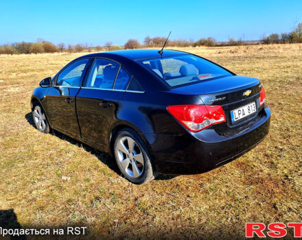Черный Шевроле Круз, объемом двигателя 2 л и пробегом 0 тыс. км за 4000 $, фото 1 на Automoto.ua