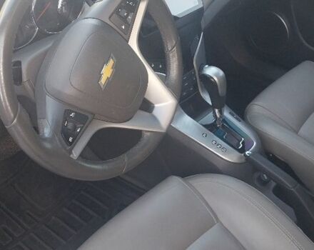 Черный Шевроле Круз, объемом двигателя 1.8 л и пробегом 136 тыс. км за 8500 $, фото 14 на Automoto.ua