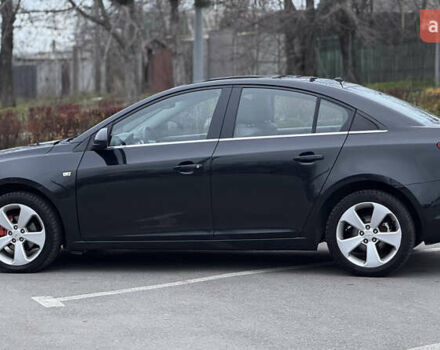 Черный Шевроле Круз, объемом двигателя 1.8 л и пробегом 232 тыс. км за 6999 $, фото 12 на Automoto.ua