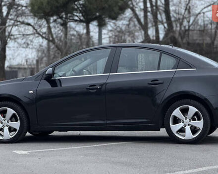 Черный Шевроле Круз, объемом двигателя 1.8 л и пробегом 232 тыс. км за 6999 $, фото 13 на Automoto.ua