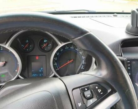 Черный Шевроле Круз, объемом двигателя 1.8 л и пробегом 220 тыс. км за 6600 $, фото 12 на Automoto.ua