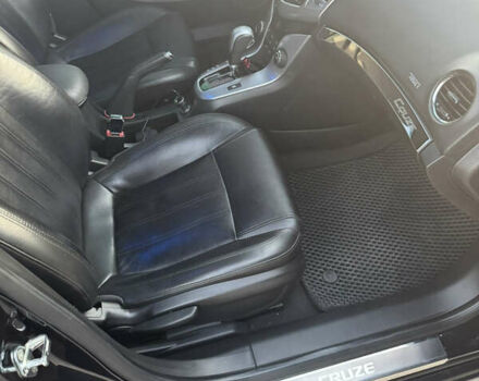 Чорний Шевроле Круз, об'ємом двигуна 1.8 л та пробігом 185 тис. км за 7800 $, фото 13 на Automoto.ua