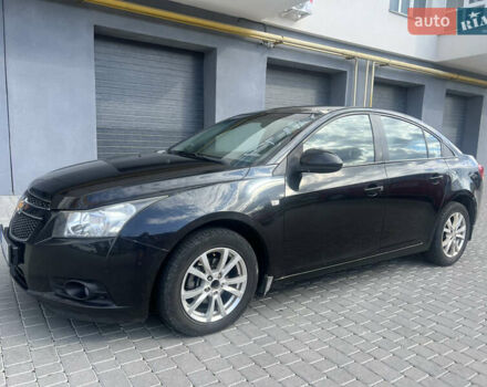 Черный Шевроле Круз, объемом двигателя 1.8 л и пробегом 190 тыс. км за 5700 $, фото 1 на Automoto.ua