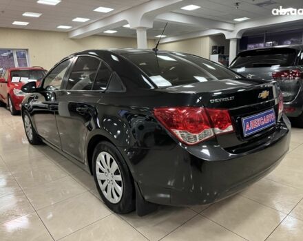 Черный Шевроле Круз, объемом двигателя 0 л и пробегом 147 тыс. км за 7400 $, фото 6 на Automoto.ua