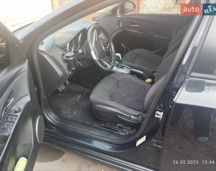 Черный Шевроле Круз, объемом двигателя 1.8 л и пробегом 189 тыс. км за 6700 $, фото 3 на Automoto.ua