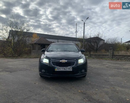 Черный Шевроле Круз, объемом двигателя 1.8 л и пробегом 195 тыс. км за 6200 $, фото 1 на Automoto.ua