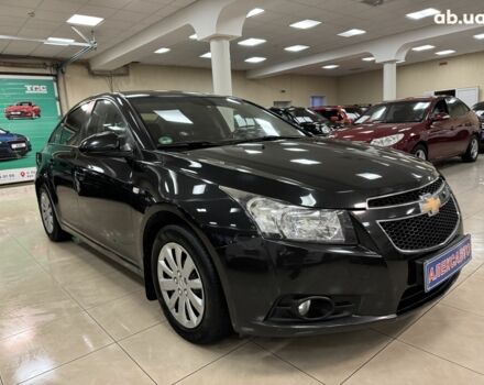 Черный Шевроле Круз, объемом двигателя 0 л и пробегом 147 тыс. км за 7400 $, фото 7 на Automoto.ua