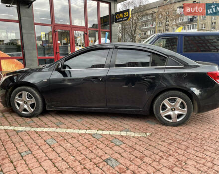 Черный Шевроле Круз, объемом двигателя 2 л и пробегом 245 тыс. км за 6850 $, фото 1 на Automoto.ua