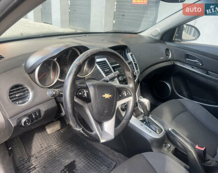 Чорний Шевроле Круз, об'ємом двигуна 1.8 л та пробігом 190 тис. км за 5900 $, фото 25 на Automoto.ua