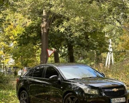 Черный Шевроле Круз, объемом двигателя 1.8 л и пробегом 177 тыс. км за 6400 $, фото 2 на Automoto.ua