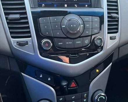 Чорний Шевроле Круз, об'ємом двигуна 1.8 л та пробігом 125 тис. км за 7000 $, фото 6 на Automoto.ua