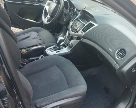 Черный Шевроле Круз, объемом двигателя 1.8 л и пробегом 189 тыс. км за 6700 $, фото 2 на Automoto.ua