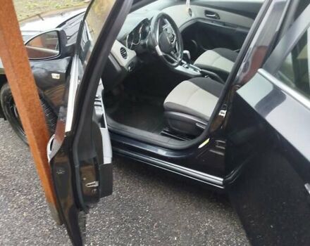 Черный Шевроле Круз, объемом двигателя 2 л и пробегом 252 тыс. км за 6200 $, фото 4 на Automoto.ua