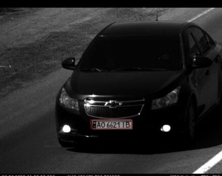 Черный Шевроле Круз, объемом двигателя 1.8 л и пробегом 179 тыс. км за 5900 $, фото 3 на Automoto.ua