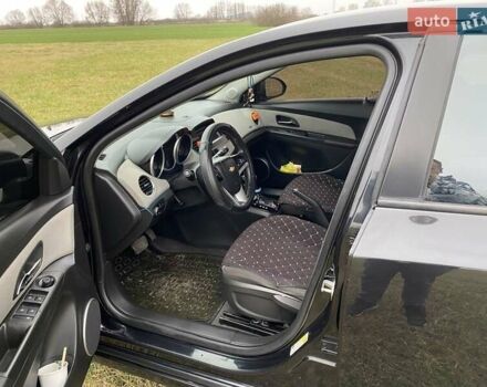 Чорний Шевроле Круз, об'ємом двигуна 1.8 л та пробігом 213 тис. км за 6600 $, фото 5 на Automoto.ua