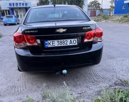 Черный Шевроле Круз, объемом двигателя 1.8 л и пробегом 175 тыс. км за 6500 $, фото 4 на Automoto.ua