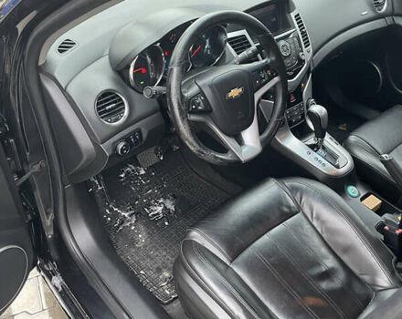 Черный Шевроле Круз, объемом двигателя 1.8 л и пробегом 215 тыс. км за 6700 $, фото 10 на Automoto.ua