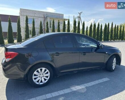 Черный Шевроле Круз, объемом двигателя 1.8 л и пробегом 207 тыс. км за 5700 $, фото 6 на Automoto.ua