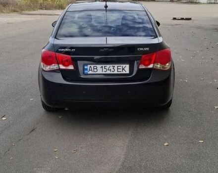 Черный Шевроле Круз, объемом двигателя 1.8 л и пробегом 314 тыс. км за 5500 $, фото 4 на Automoto.ua