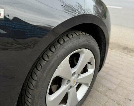 Черный Шевроле Круз, объемом двигателя 1.8 л и пробегом 226 тыс. км за 7700 $, фото 9 на Automoto.ua