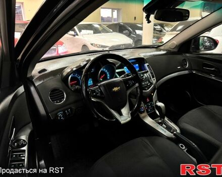 Чорний Шевроле Круз, об'ємом двигуна 1.8 л та пробігом 147 тис. км за 7400 $, фото 8 на Automoto.ua