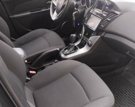 Черный Шевроле Круз, объемом двигателя 1.6 л и пробегом 120 тыс. км за 6950 $, фото 18 на Automoto.ua