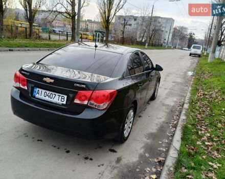 Черный Шевроле Круз, объемом двигателя 1.8 л и пробегом 177 тыс. км за 7200 $, фото 5 на Automoto.ua