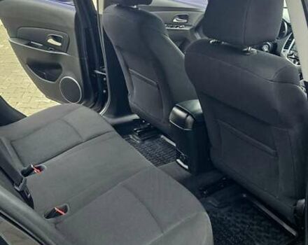 Черный Шевроле Круз, объемом двигателя 1.6 л и пробегом 117 тыс. км за 6999 $, фото 9 на Automoto.ua