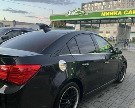 Черный Шевроле Круз, объемом двигателя 1.4 л и пробегом 105 тыс. км за 8000 $, фото 10 на Automoto.ua