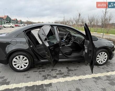 Чорний Шевроле Круз, об'ємом двигуна 1.6 л та пробігом 97 тис. км за 8000 $, фото 8 на Automoto.ua
