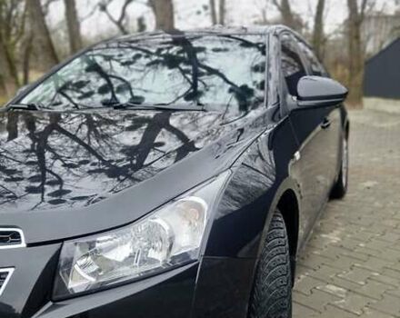 Черный Шевроле Круз, объемом двигателя 1.6 л и пробегом 117 тыс. км за 6999 $, фото 4 на Automoto.ua