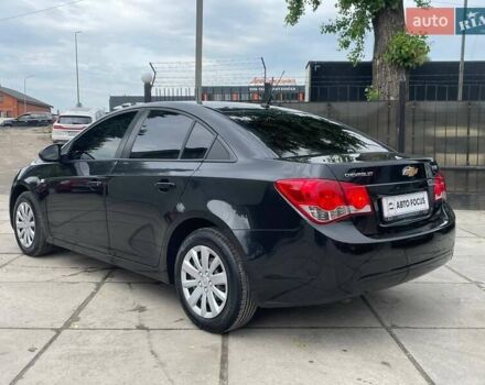 Чорний Шевроле Круз, об'ємом двигуна 1.6 л та пробігом 92 тис. км за 8790 $, фото 6 на Automoto.ua