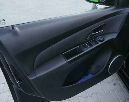 Чорний Шевроле Круз, об'ємом двигуна 1.8 л та пробігом 147 тис. км за 7650 $, фото 7 на Automoto.ua