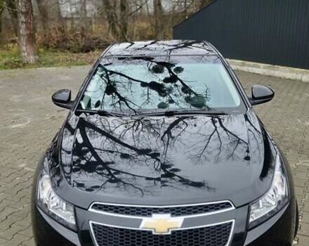 Черный Шевроле Круз, объемом двигателя 1.6 л и пробегом 117 тыс. км за 6999 $, фото 3 на Automoto.ua