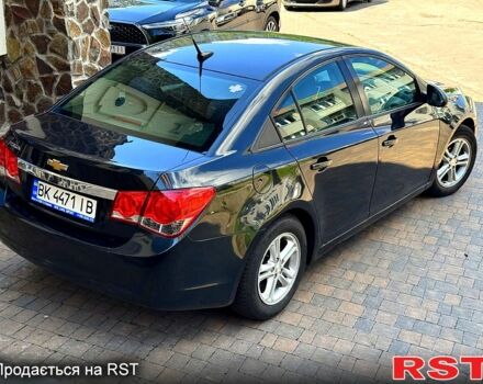 Чорний Шевроле Круз, об'ємом двигуна 1.8 л та пробігом 240 тис. км за 7000 $, фото 2 на Automoto.ua