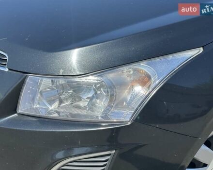 Черный Шевроле Круз, объемом двигателя 2 л и пробегом 214 тыс. км за 6590 $, фото 8 на Automoto.ua