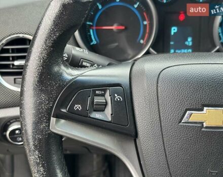 Чорний Шевроле Круз, об'ємом двигуна 2 л та пробігом 214 тис. км за 6290 $, фото 17 на Automoto.ua