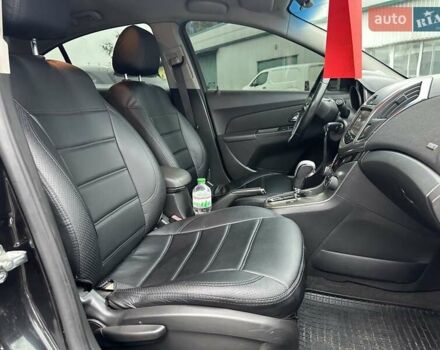 Чорний Шевроле Круз, об'ємом двигуна 2 л та пробігом 214 тис. км за 6290 $, фото 23 на Automoto.ua