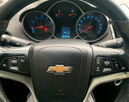 Черный Шевроле Круз, объемом двигателя 1.8 л и пробегом 264 тыс. км за 6400 $, фото 6 на Automoto.ua